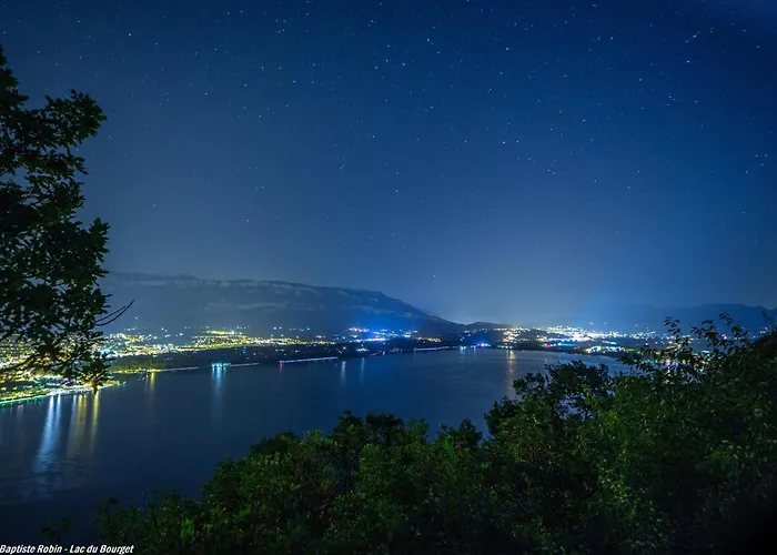 Cosy 3 Etoiles Avec Balcon, Ideal Pour 2 Pers, A - Fr-1-555-113 Aix-les-Bains