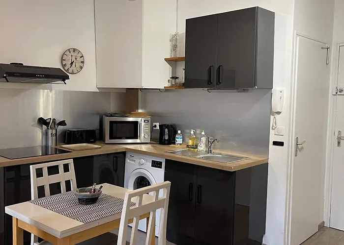 Cosy 3 Etoiles Avec Balcon, Ideal Pour 2 Pers, A - Fr-1-555-113 Appartement Aix-les-Bains